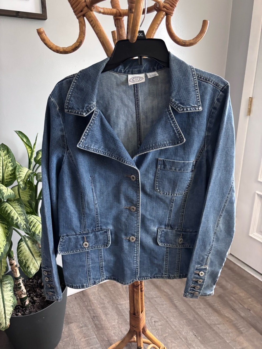 Light Blue Denim Jacket with Notch Collar